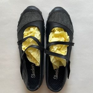 Skechers Women’s Flats